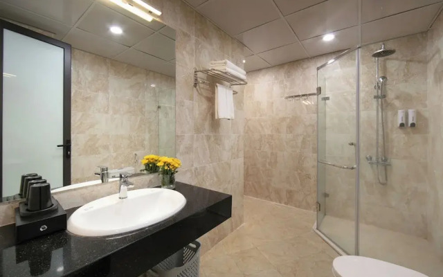 HB Serviced Apartment - Lac Long Quan