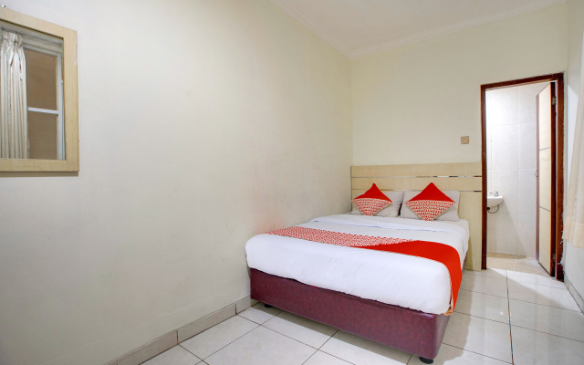 RedDoorz @ Hotel Arimbi Dewi Sartika Baru – Guest Rooms – Bandung