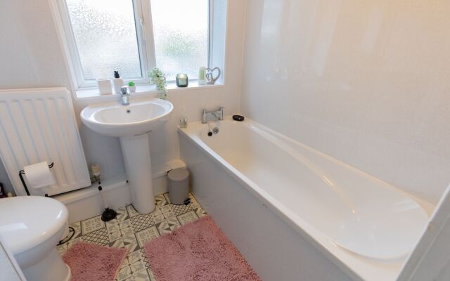 3bed House in Stockton-on-tees- Free Wifi, Parking