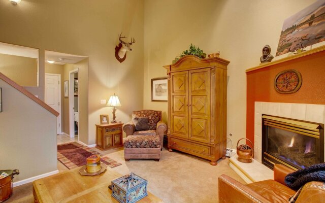 Private Hot Tub + Deck: Breckenridge Abode!