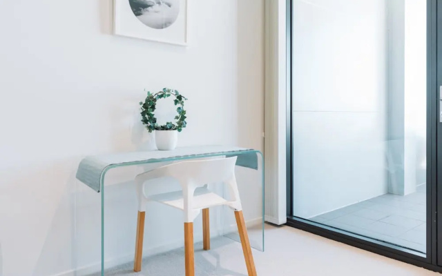 1-bed With Amazing Views, Pool, Gym, BBQ & Parking – Guest Rooms – Canberra