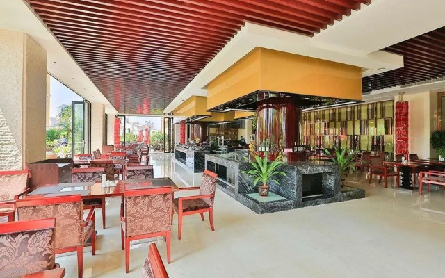 Days Hotel & Suites Da Peng Hainan
