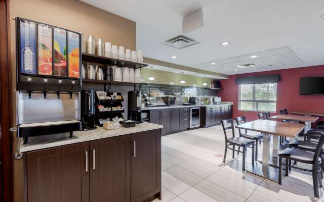 Best Western Plus Red Deer Inn & Suites