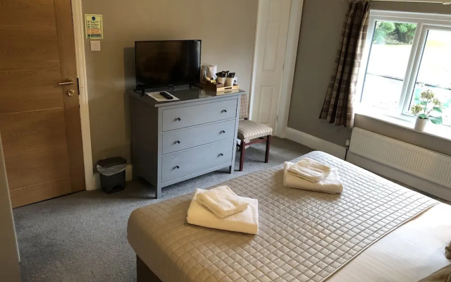 Burton Lodge Guest House and Spa