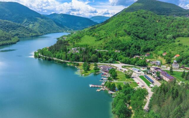 Hotel Plivsko jezero