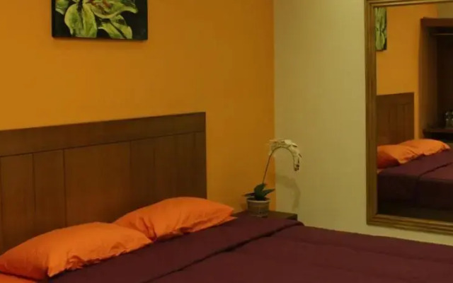 Nirvana Guest House at Wahid Hasyim