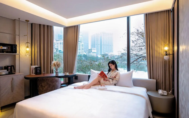 iRest Signature Ba Dinh Lakeside