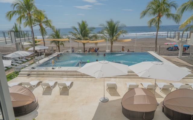 Coco Blue Resort