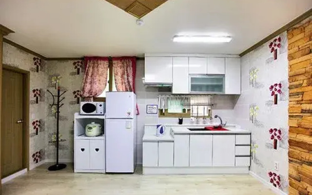 Jeongseon Specific Position Pension