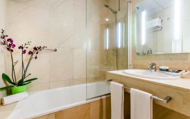 Hotel Exe Suites 33