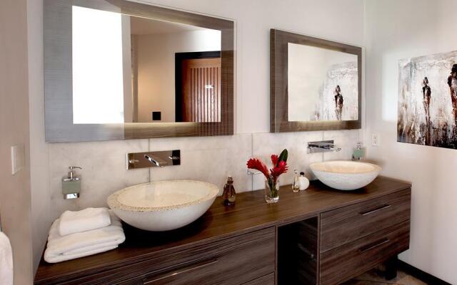 Tamarind Hills Resort & Villas