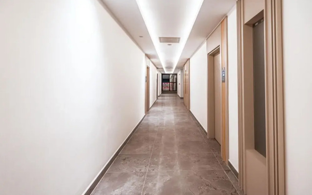 Safir Kundu Apart Hotel