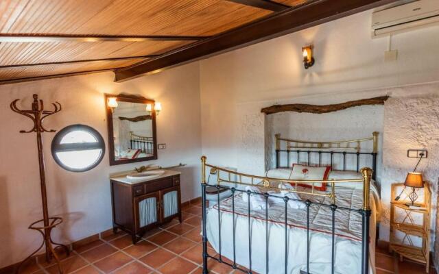 Casa Rufino Iznajar by Ruralidays