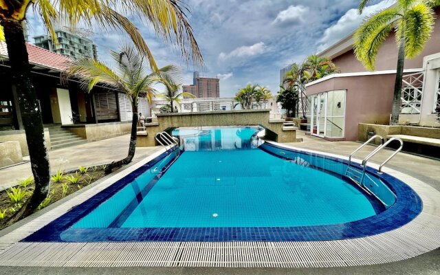 Casa Mutiara Apartments by Moonlight