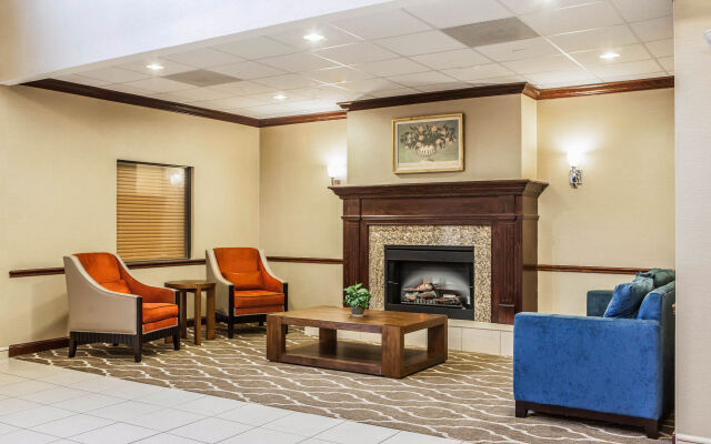 Comfort Inn & Suites St. Louis - O'Fallon