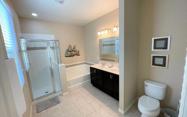 Crystal Cove by CozyKey Vacation Rentals