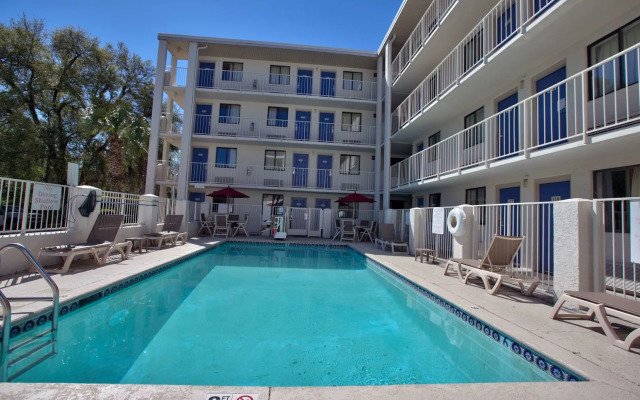 Loyalty Inn Tallahassee