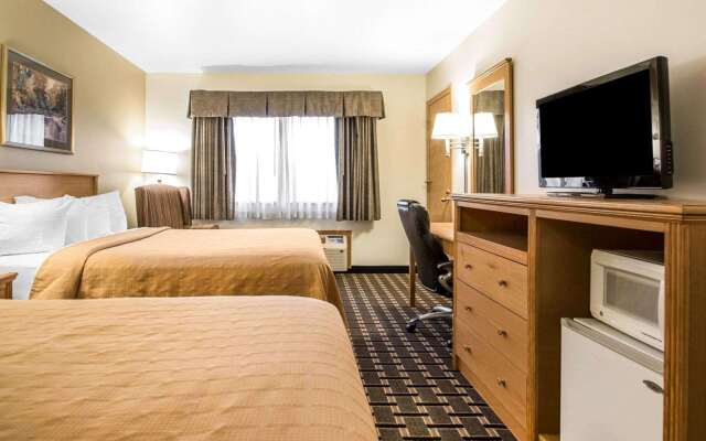 Quality Inn Mauston I-90