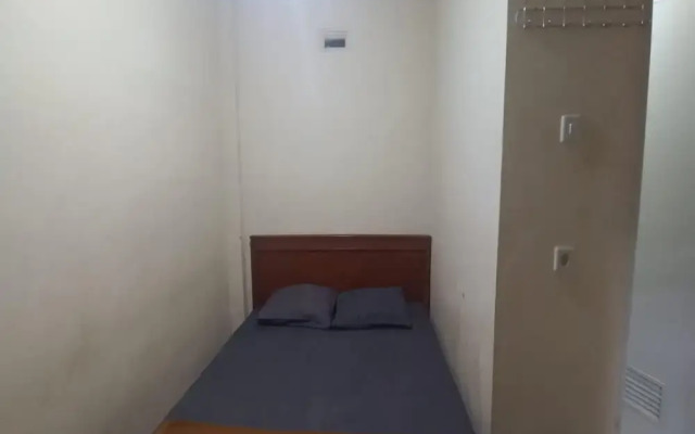 Hotel O 94911 Syariah Anggrek Guest Hous