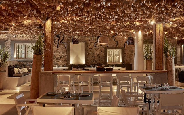 Anemos Beach Lounge Hotel