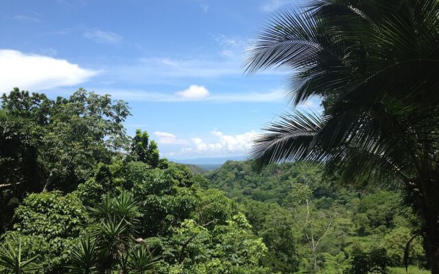 Miramar Lodge