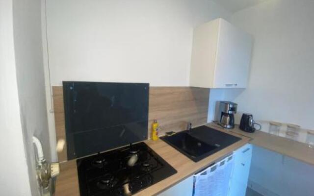 Bel Appartement Avec Parking Gratuit