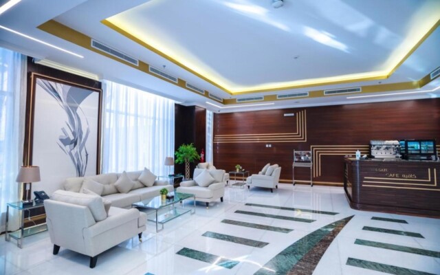 The Gate Hotel and Apartments