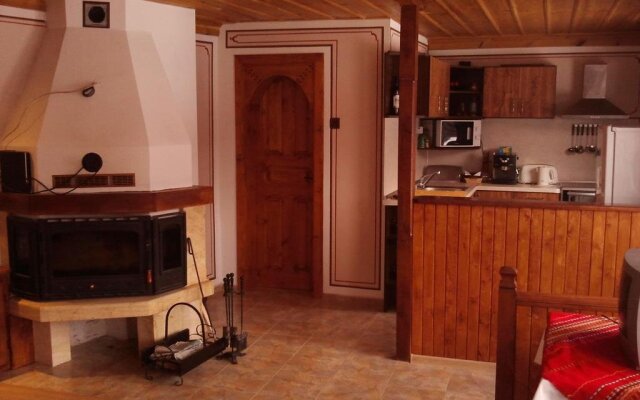 Trayanova Guest House
