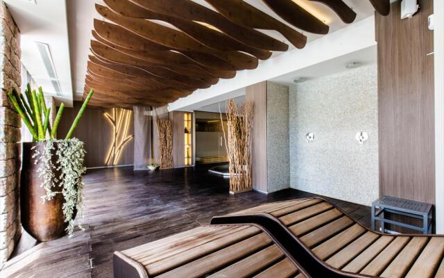 Melbeach Hotel & Spa - Adults Only