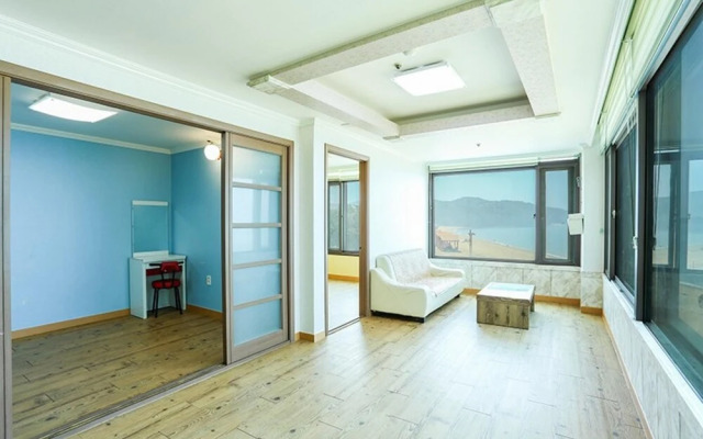 Daebudo Wooseong Resort Pension