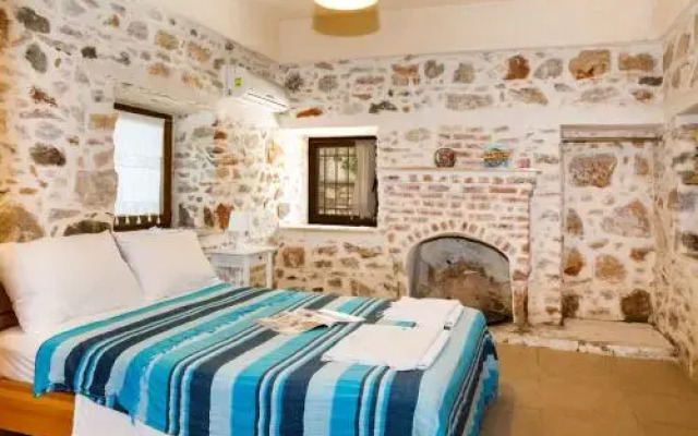 Important Group Villas Bitez