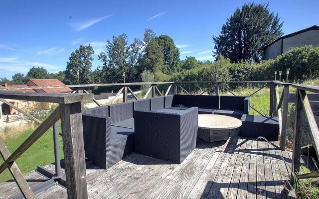 Inviting holiday home in Gourdon with terrace