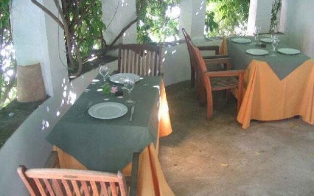 Las Acacias Hostal Restaurante