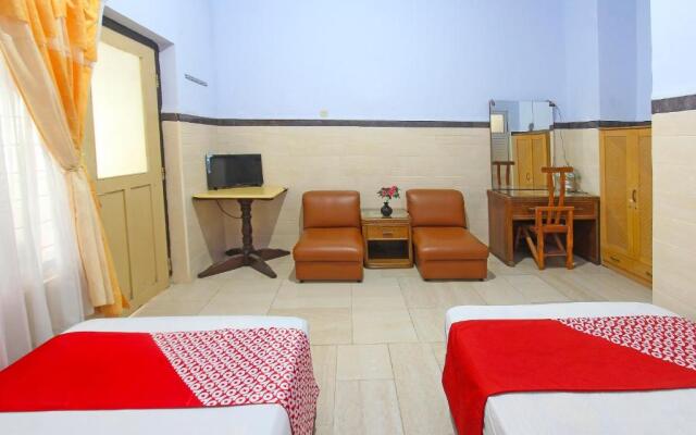 OYO 91516 Wisata Hotel