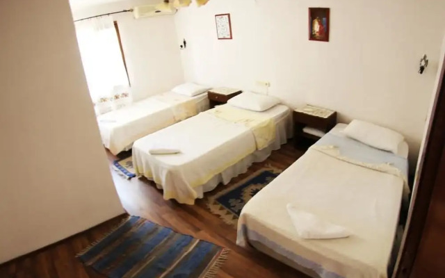 Tuncay Pension