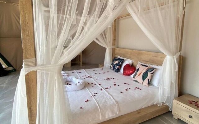 Kabak Freedom Deluxe Hotel
