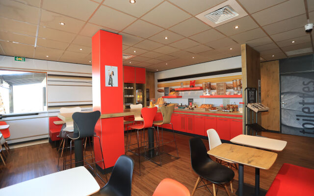 ibis Aurillac