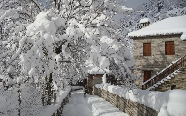 Terpsichori Guesthouse