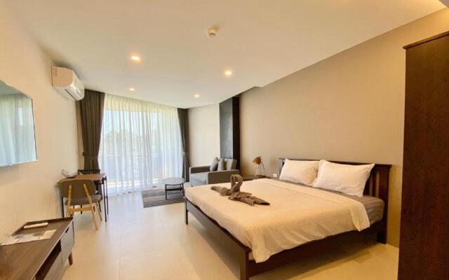 Escape Condominiums Beachfront Suites - Mae Phim