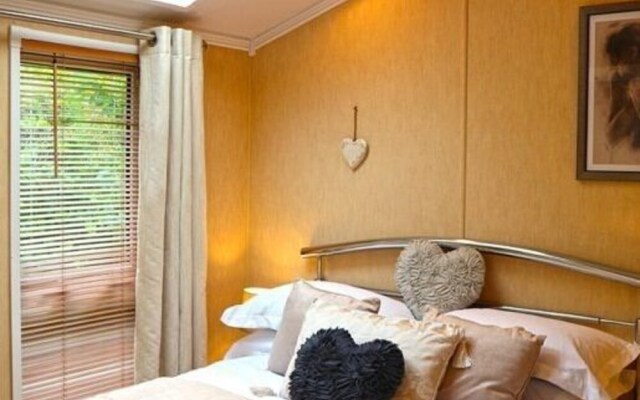 Melbury Lodge
