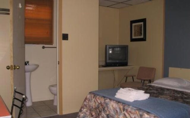 Motel Spring