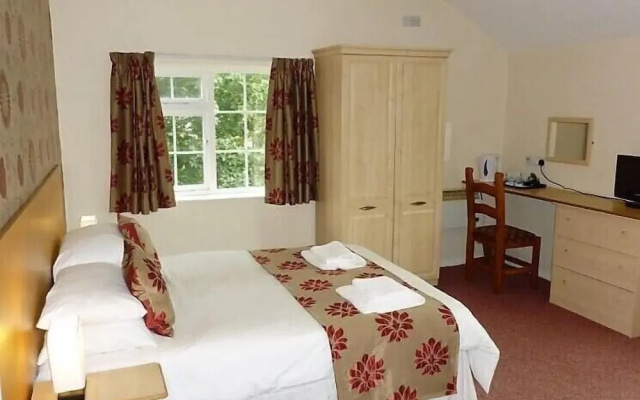 Ferns Farm Hotel & Palms Leisure Club