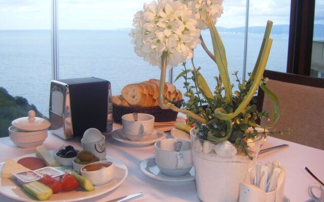 Dogalya Hotel