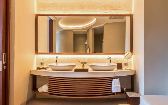 Tanadewa Resort Ubud Bali By Cross Collection