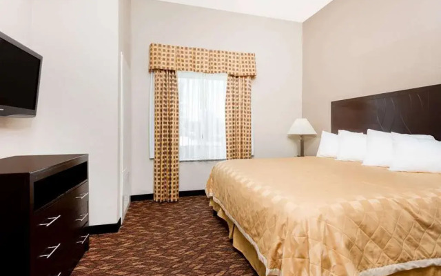 La Quinta Inn & Suites By Wyndham Augusta/Fort Eisenhower