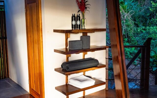 La Loma Jungle Lodge
