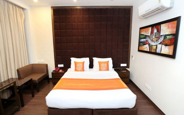 OYO 4391 Hotel Iconic