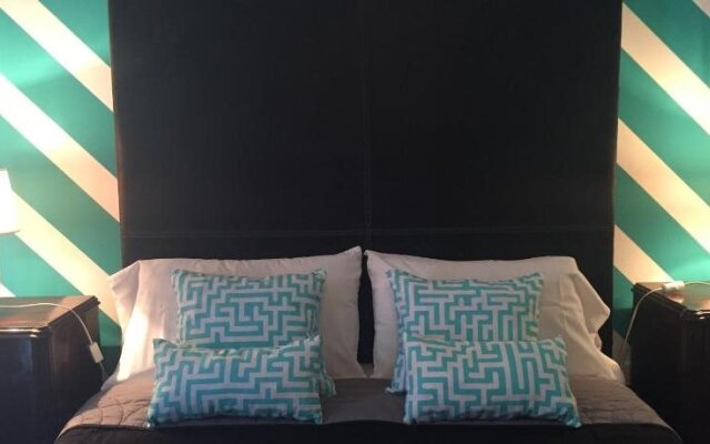 Defensa 821 Bed & Breakfast