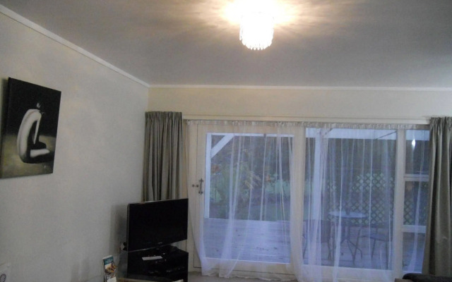 Bay of Islands Country Lodge Motel