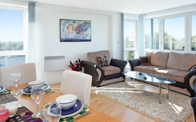 Chiswick 560 Serviced Apartment